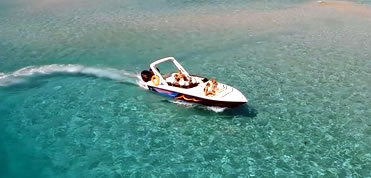 boat trip in mauritius